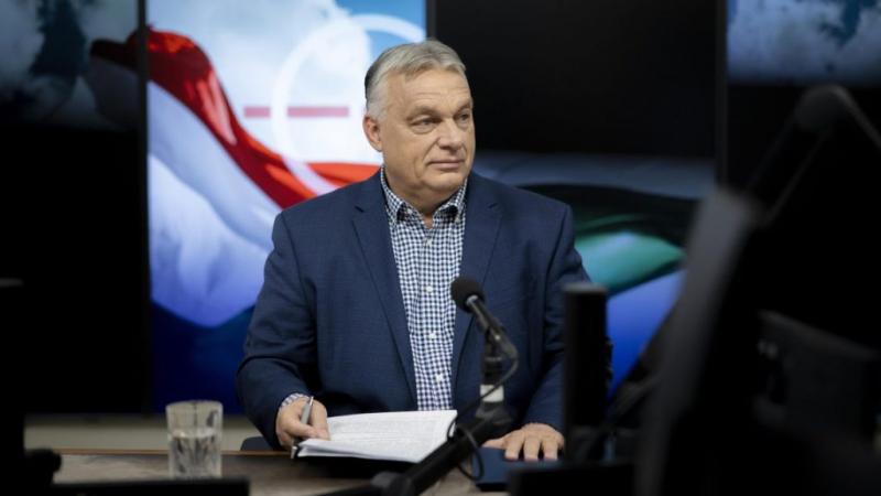 Orbán Viktor véleménye szerint alapvető fontosságú, hogy a számadatokat és a tényleges helyzetet vegyük figyelembe. A politikai diskurzusban gyakran találkozunk a valóság és a statisztikák összefonódásával, ami arra hívja fel a figyelmet, hogy a döntések 