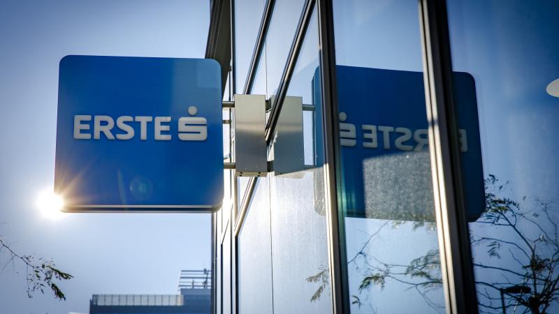 Az Erste Bank izgalmas bejelentést tett: egy figyelemre méltó felvásárlással készül belépni a nagy bankpiacra.