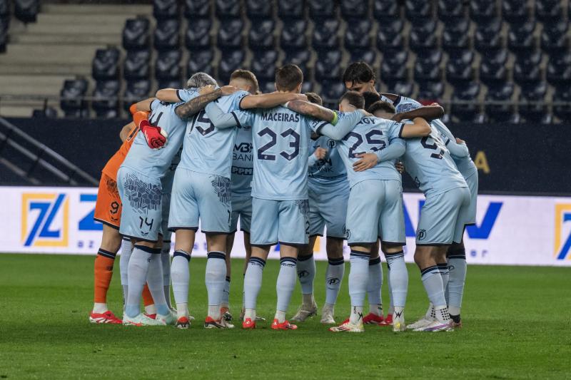 A Puskás Akadémia Debrecen legyőzésével továbbra is versenyben áll a bajnoki cím megszerzéséért. | M4 Sport