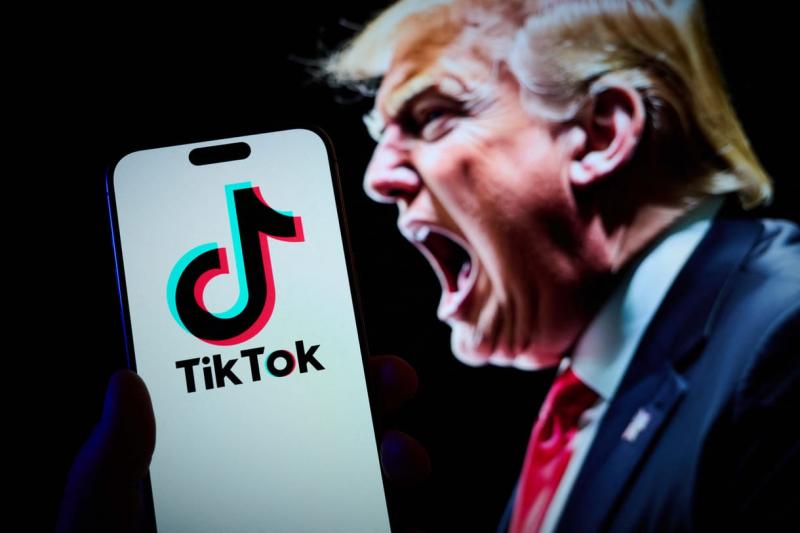 Donald Trump bejelentette, hogy a TikTokot 