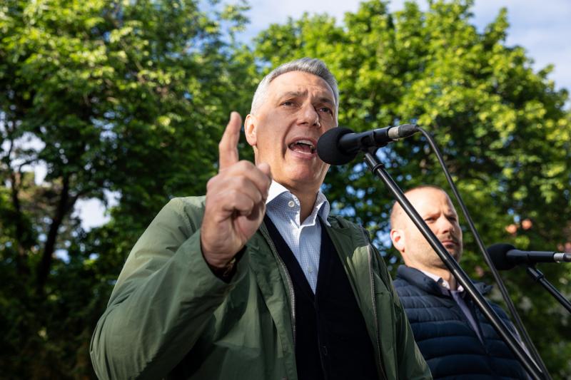 Lázár a vihar után: Olyan helyeken hetekig is eltarthat, mire helyreáll a közlekedés zavartalan működése.