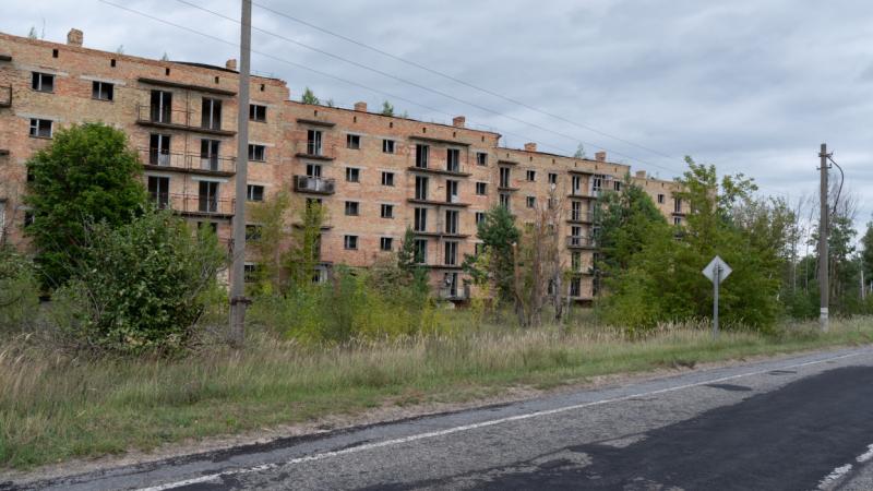 Felkavarta a magyar lakáspiacot egy váratlan fordulat: az Otthon Start program új impulzusokat ad a szektor számára, ami komoly változásokat hozhat. Ezen fejleményekre aligha számítottunk, hiszen a helyzet érezhetően feszültté vált. - Pénzcentrum