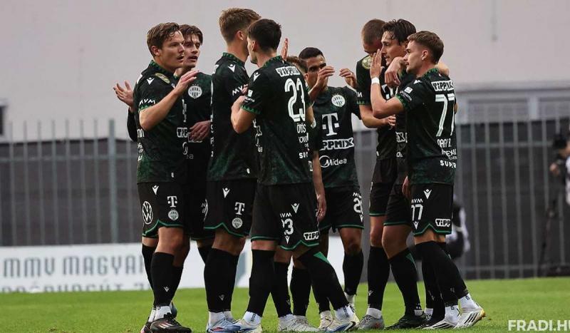 NB I: Ferencváros diadala a zöld-fehér rangadón

A Ferencváros csapata magabiztos teljesítménnyel zárta le a zöld-fehér derbit, ezzel újabb fontos három pontot zsebelve be a bajnokságban. A mérkőzés izgalmas fordulatokat hozott, és a hazai szurkolók hatal