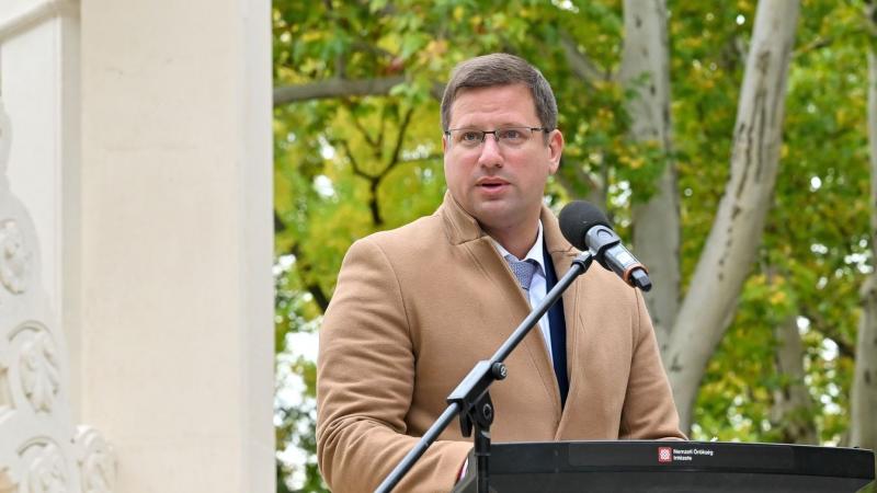 Gulyás Gergely: Jókai Mór a legkiválóbb nemzedék egyik legragyogóbb csillaga volt.